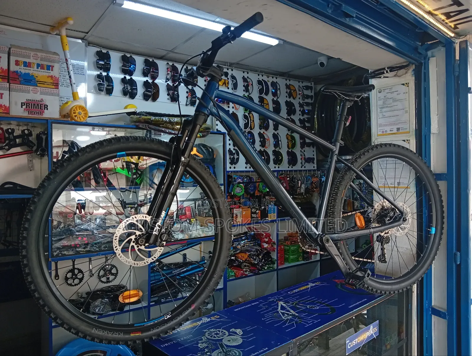 1x Rockrider Size 29 10 Speed (Brand New)