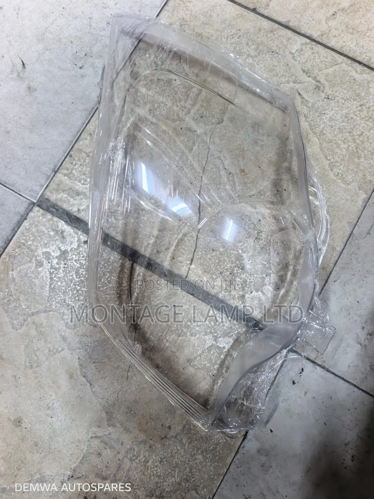 Noah Head Lense