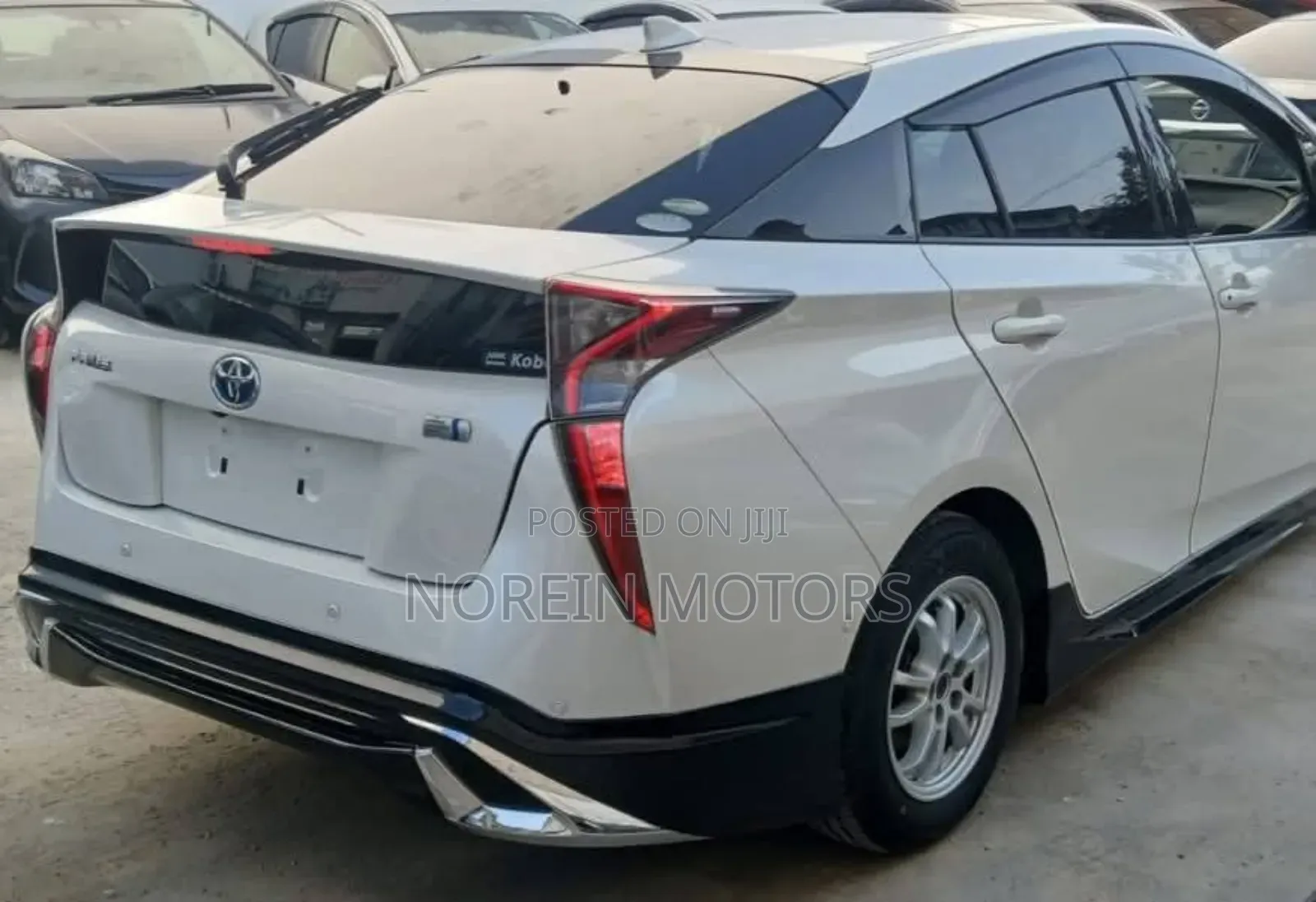 Toyota Prius 2017 Pearl