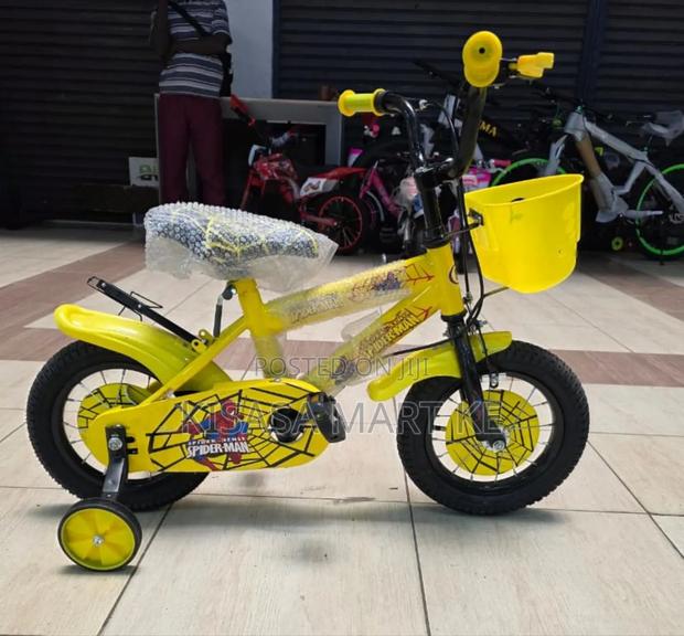 Spider Man Bike Size 12 - main view