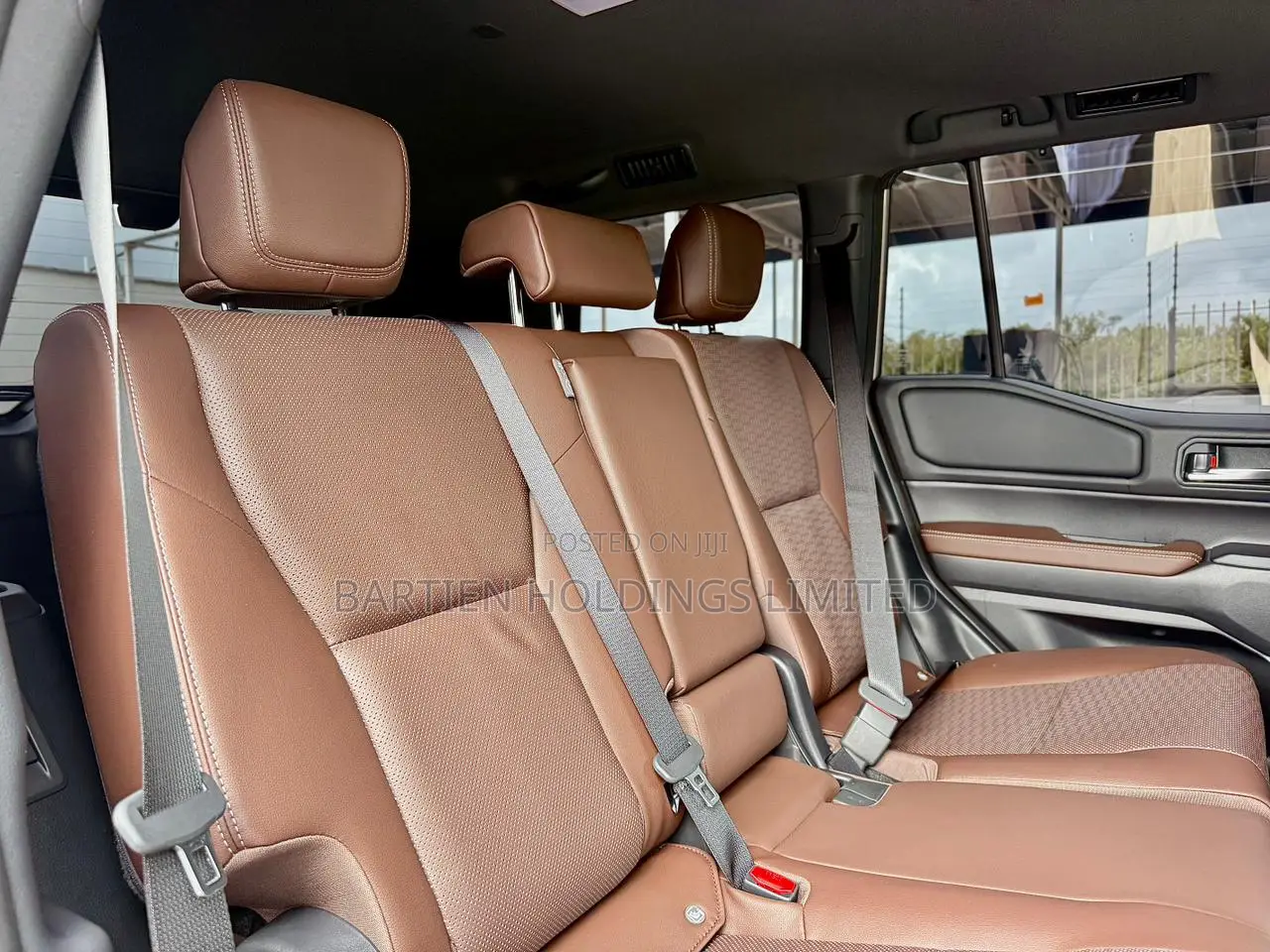 Toyota Land Cruiser Prado 2.8 2024 Silver