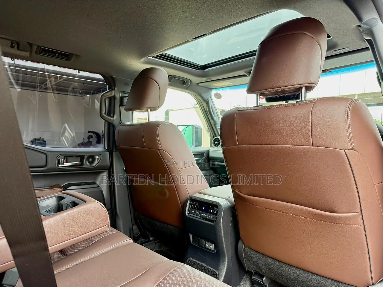 Toyota Land Cruiser Prado 2.8 2024 Silver