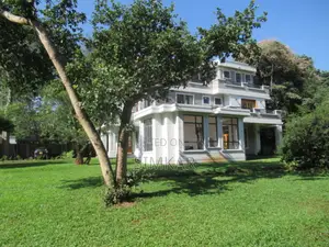 8bdrm House in Karen, Hardy for sale