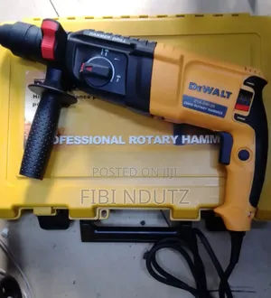 800w Dewalt Rotary Hammer/Rotary Hammer