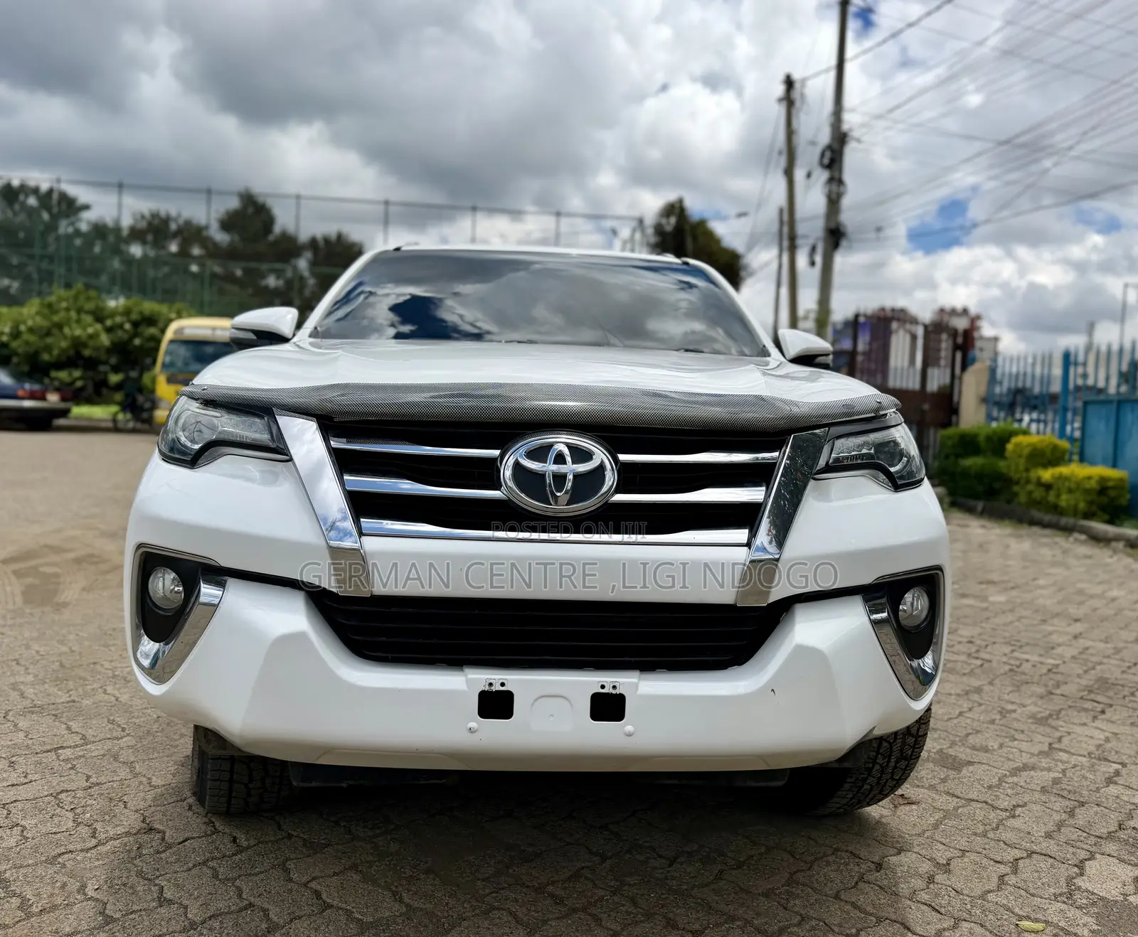 Toyota Fortuner 2019 White