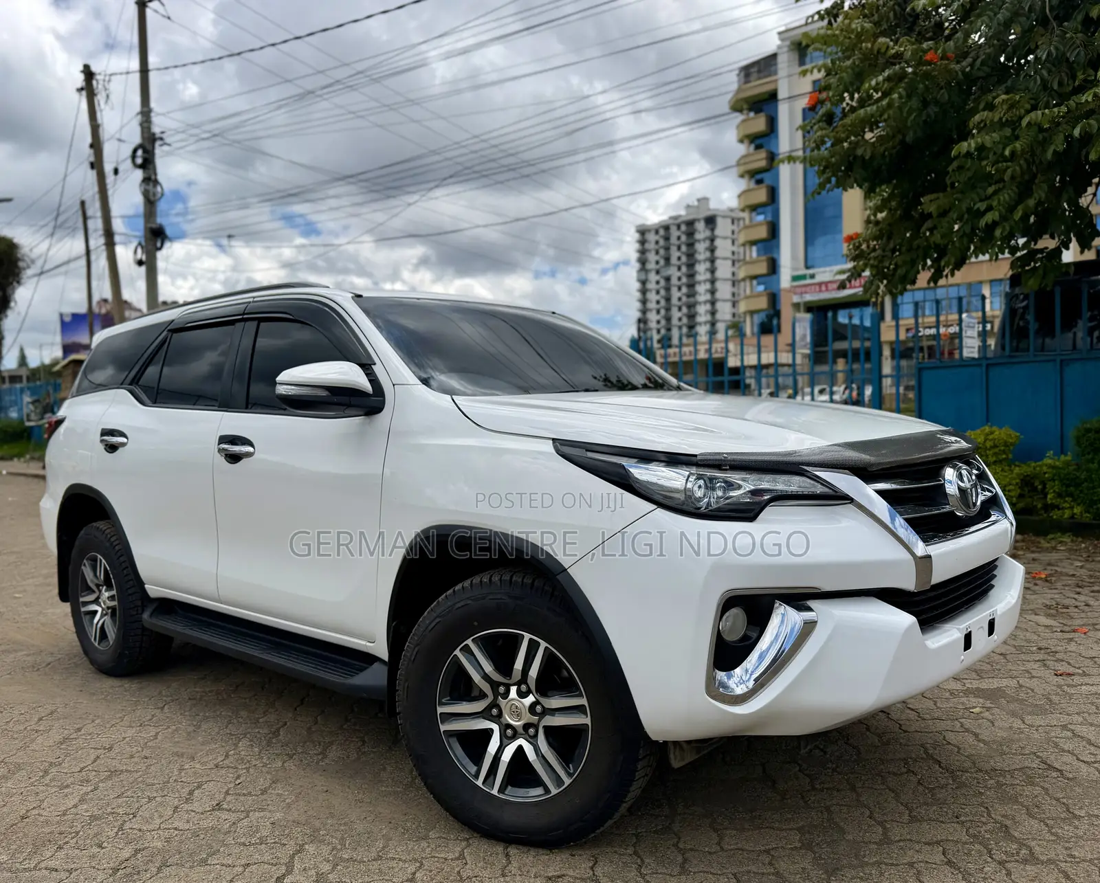 Toyota Fortuner 2019 White