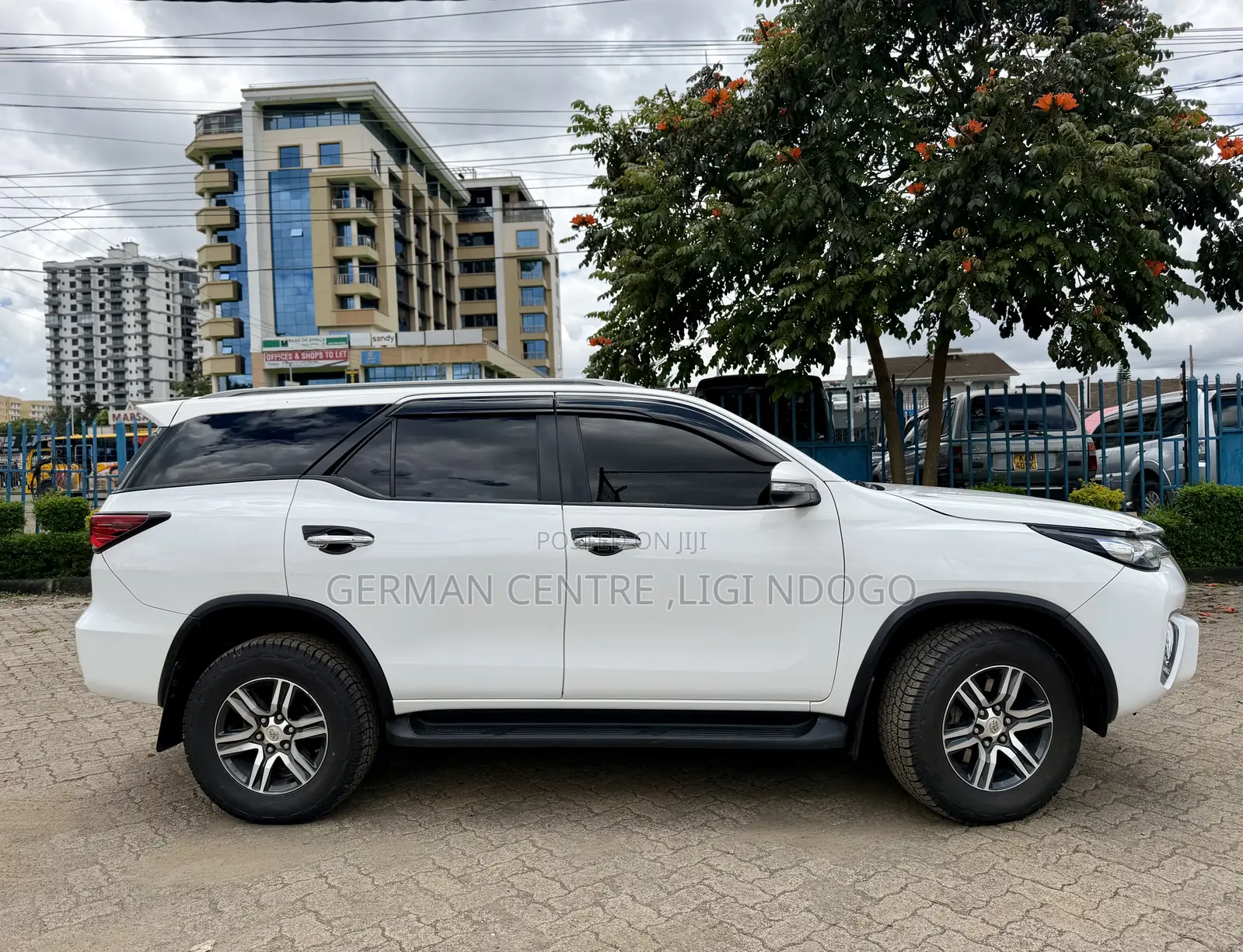 Toyota Fortuner 2019 White