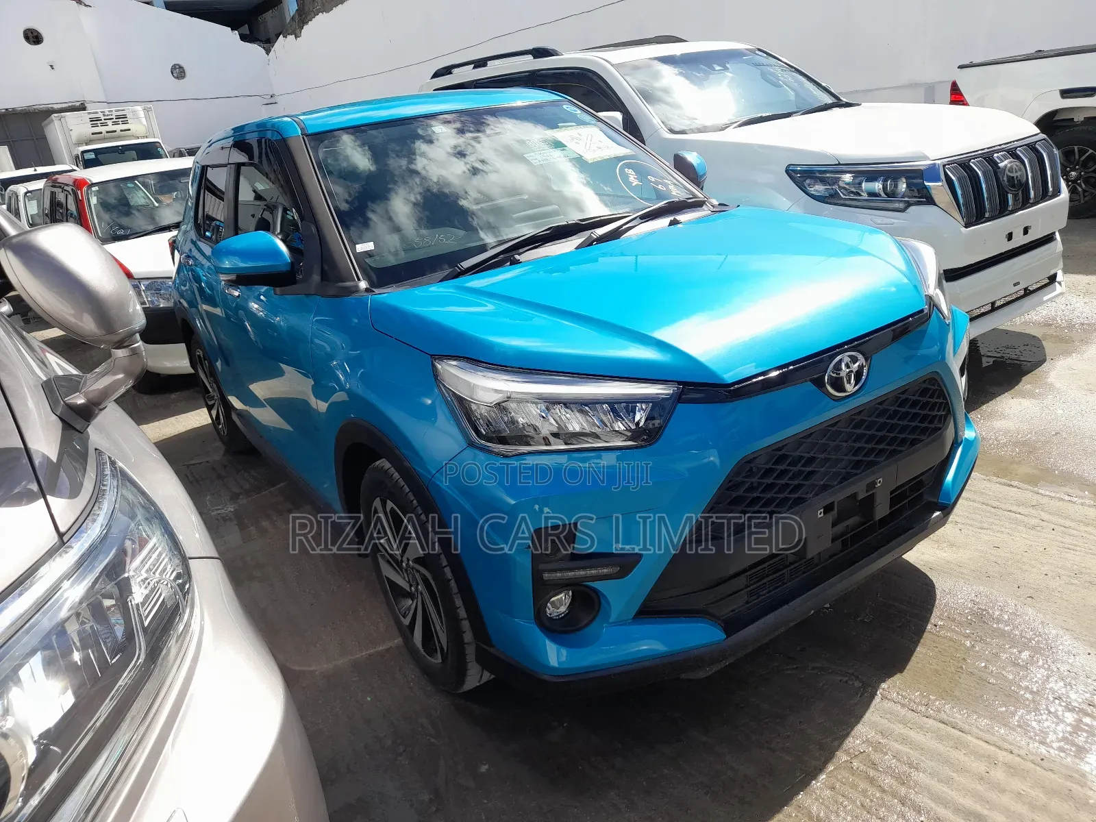 Toyota Raize 2021 Blue