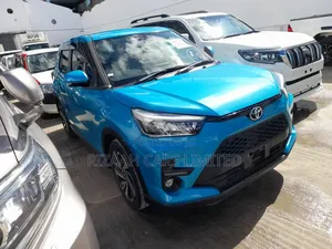 Toyota Raize 2021 Blue