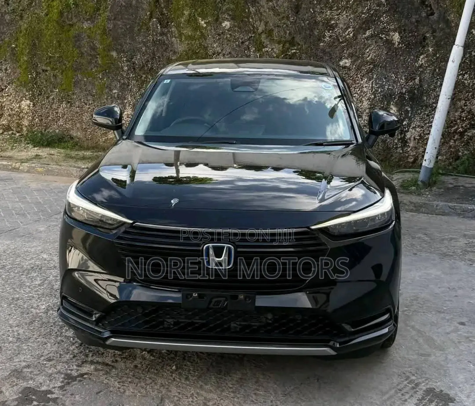 Honda Vezel 2018 Matt Black
