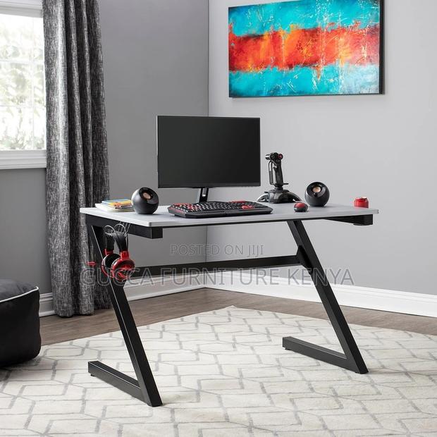 120cm X 60cm Black Ergonomic Gaming Desk - thumbnail 7