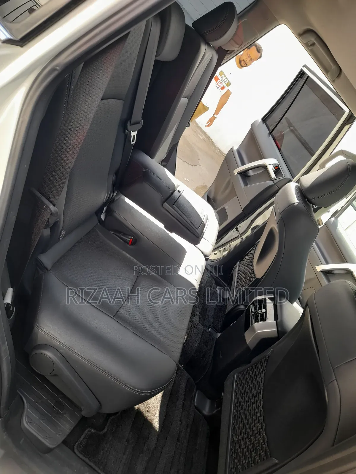 Toyota Land Cruiser Prado 2.8 2018 White