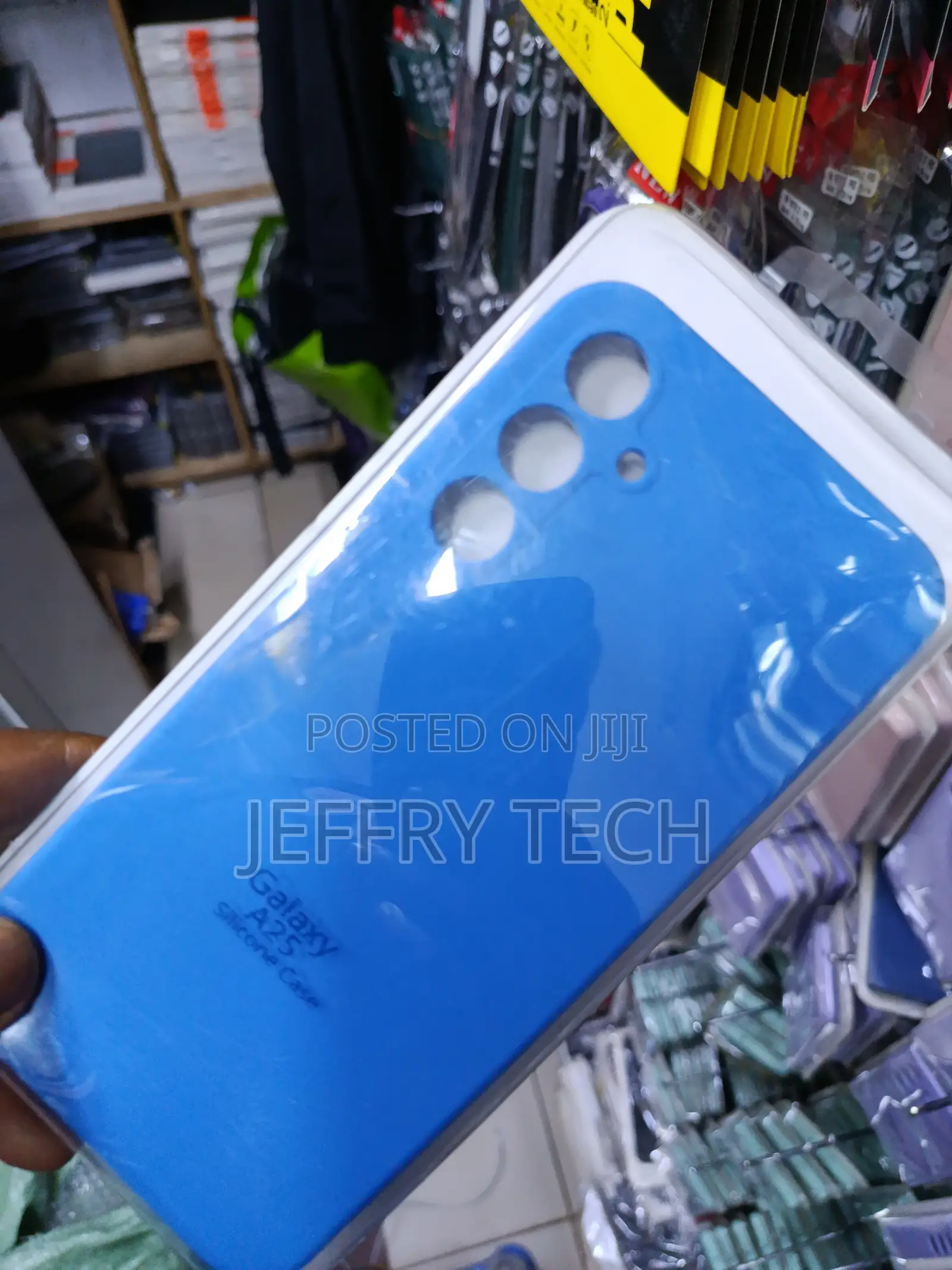 Xalki Samsung Galaxy A25 Liquid Silicone Case With Cloth Lining -Blue