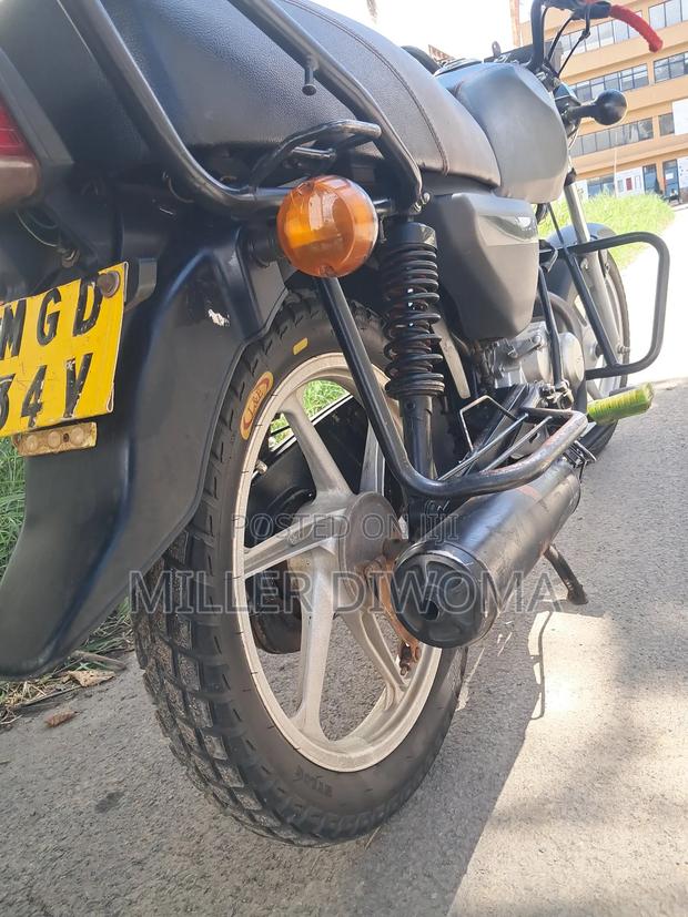 Honda CB 2024 Blue - thumbnail 11