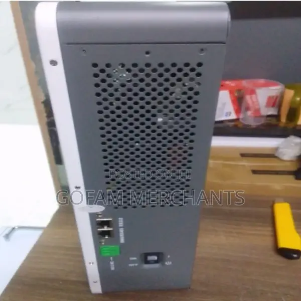 3000w Hybrid Solar Inverter Pure Sinewave Supports 9 Units in Parallel