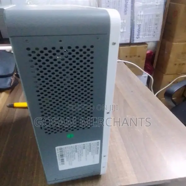 3000w Hybrid Solar Inverter Pure Sinewave Supports 9 Units in Parallel