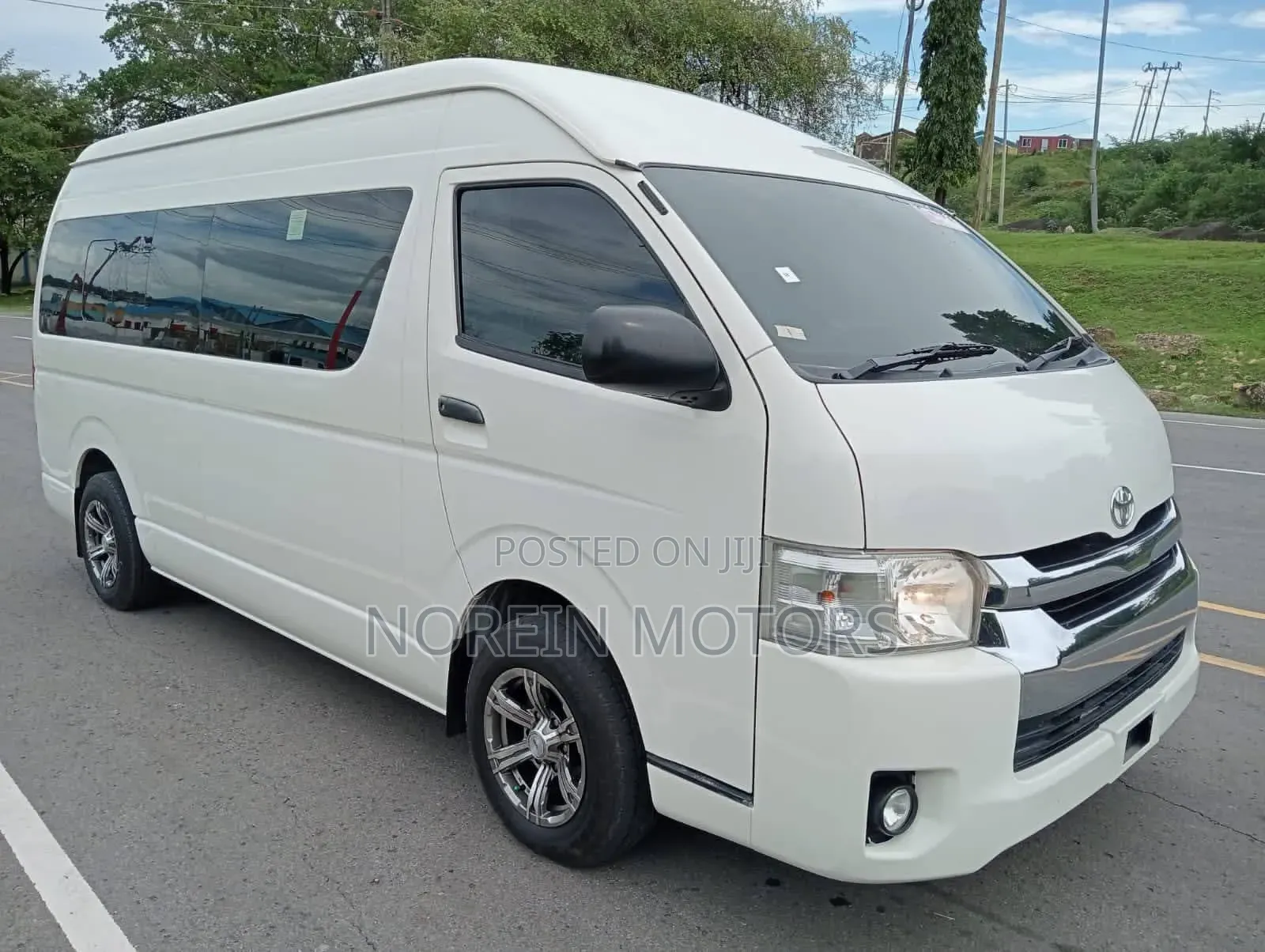 Toyota Granace 2020 White