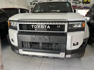 Toyota Land Cruiser Prado 2024 White