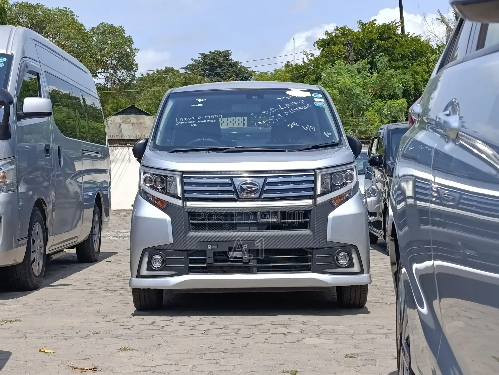 Daihatsu Move 2019 Silver
