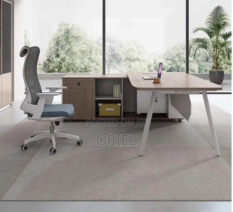 Modern Office Desk : Executive Office Desk L-Shaped 1.8m