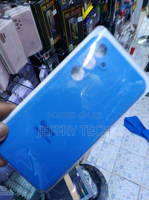 Simk Samsung Galaxy A15 Liquid Silicone Case With Cloth Lining -Blue - thumbnail 2