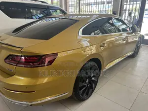 Volkswagen Arteon 2019 Gold