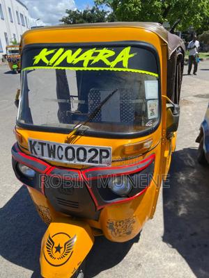 Bajaj RE 2023 Yellow - thumbnail 2
