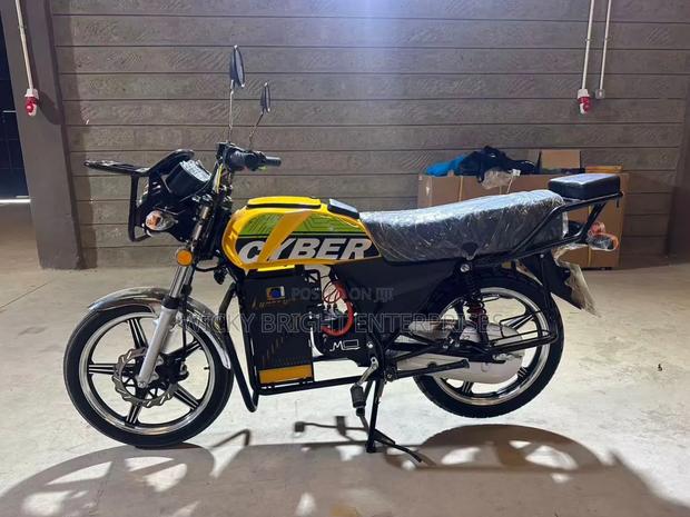 New Motorcycle 2025 Yellow - thumbnail 3