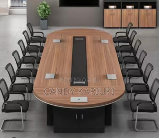 Oval Boardroom Table (3m )
