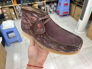 Quality Leather Casual Sued Men Rubber Sole Clarks Shoes