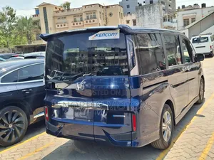 Honda Stepwgn 2018 Blue