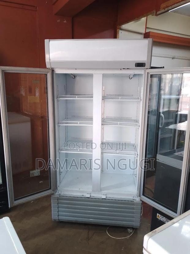 Clean Display Fridge - thumbnail 2