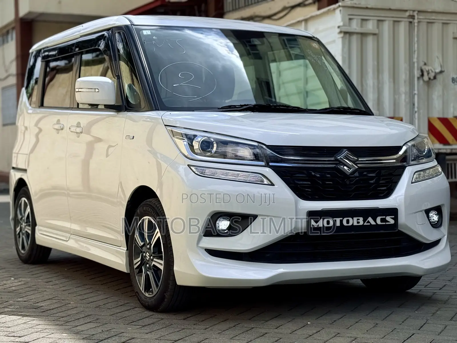 Suzuki Solio 2019 White
