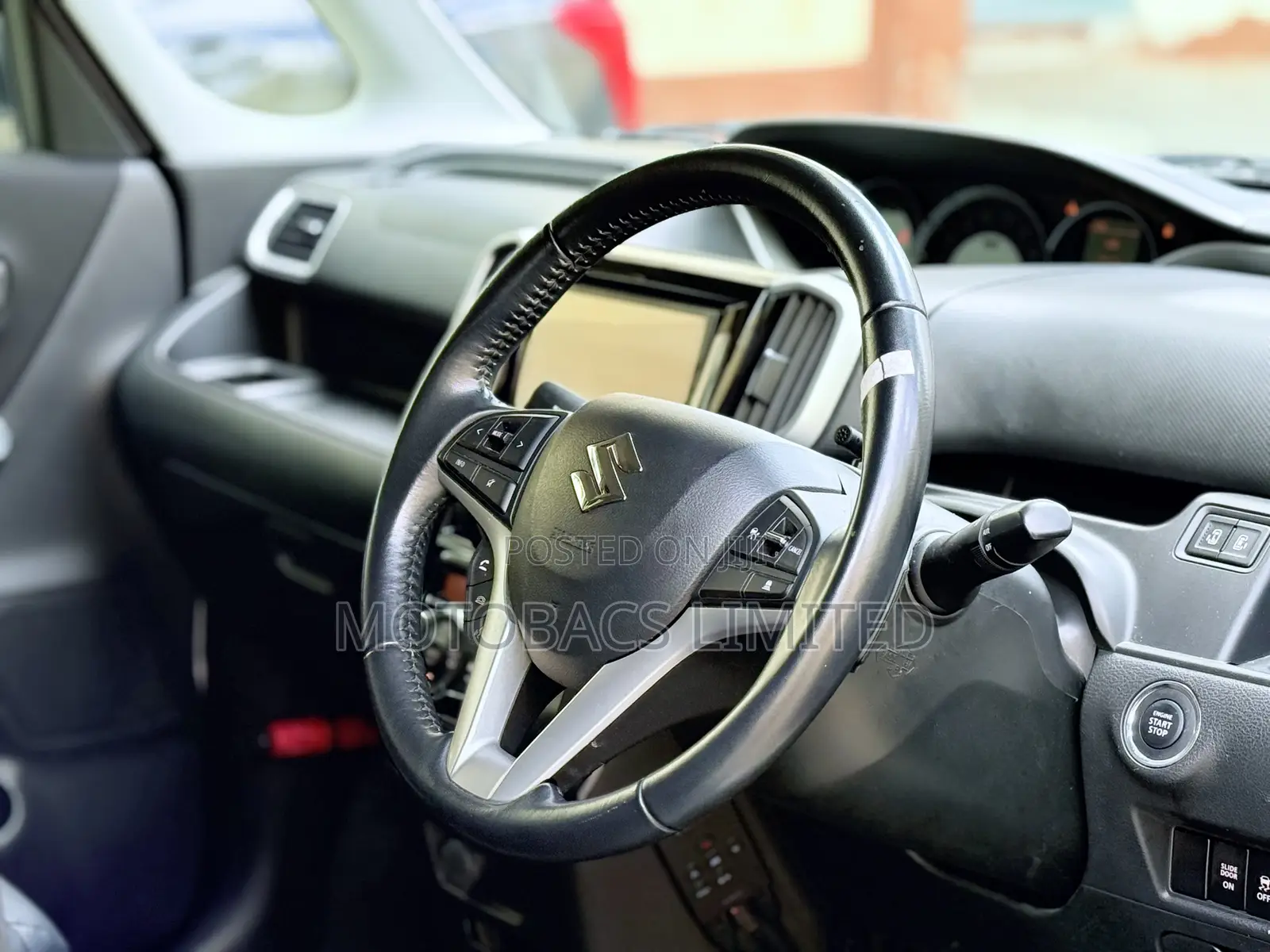 Suzuki Solio 2019 White