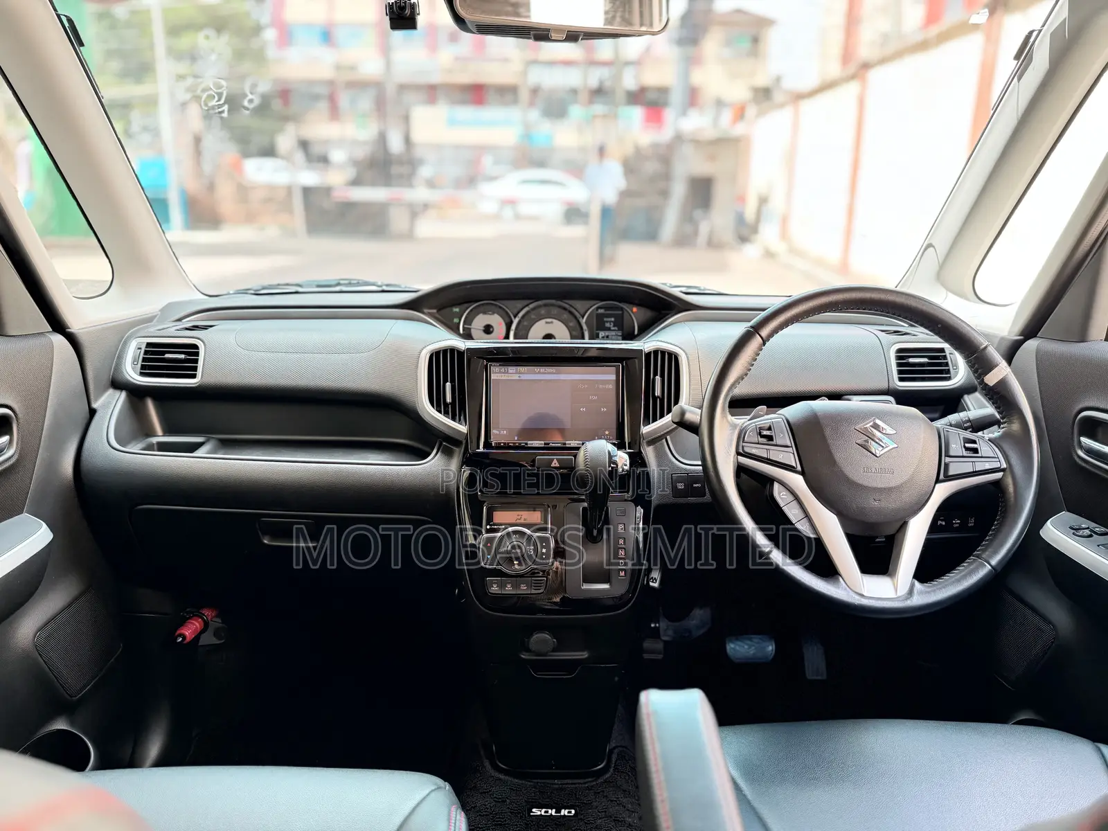 Suzuki Solio 2019 White