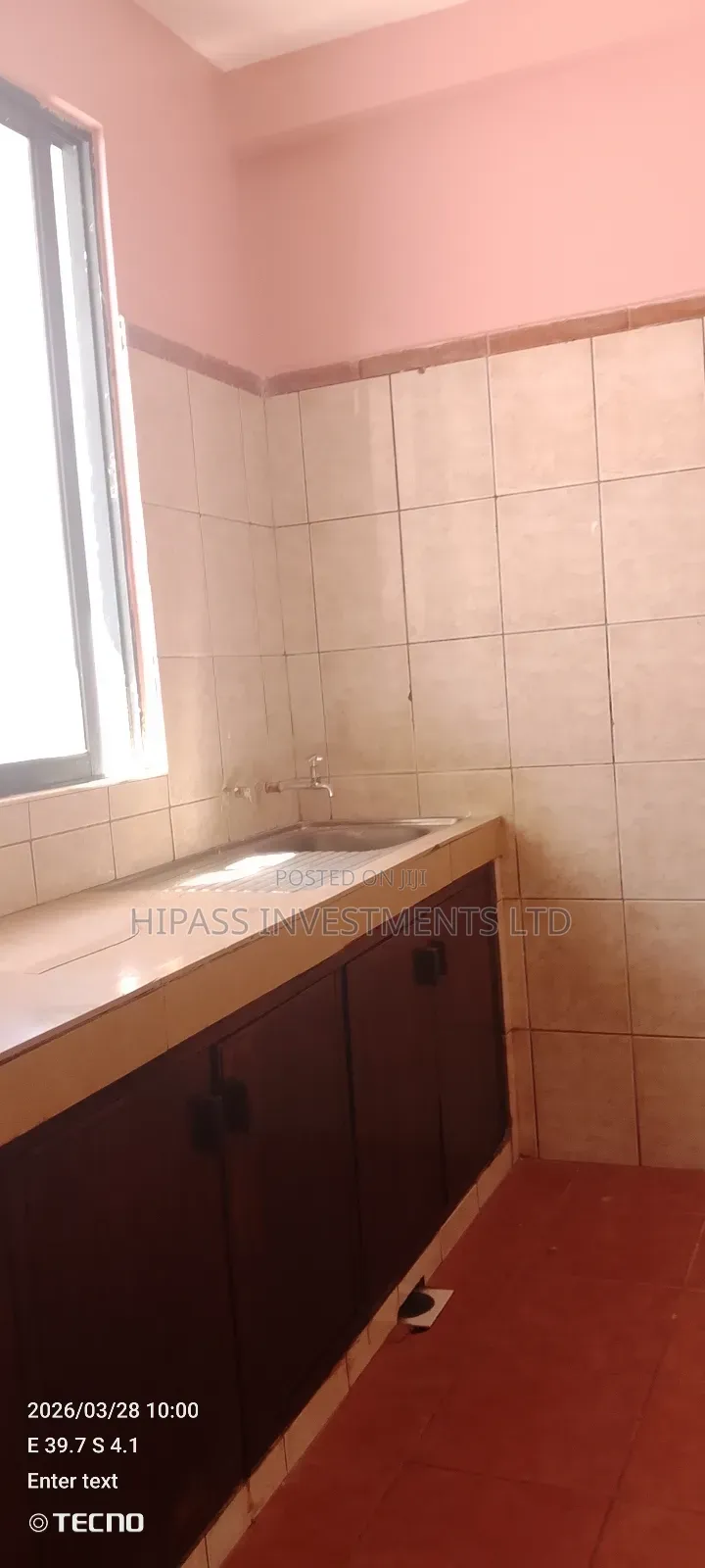 3bdrm Block of Flats in Kizingo for rent