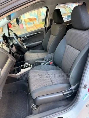 Honda Fit 2018 Silver