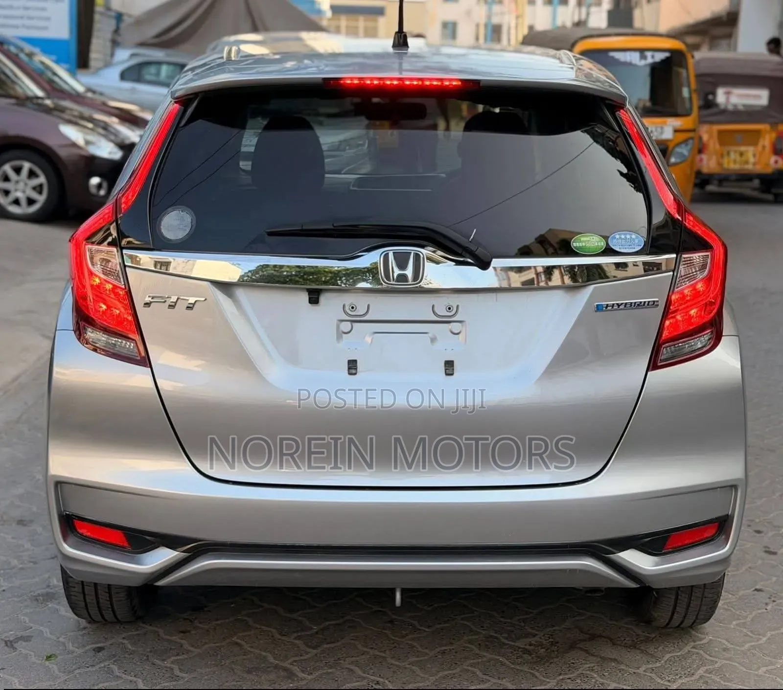 Honda Fit 2018 Silver