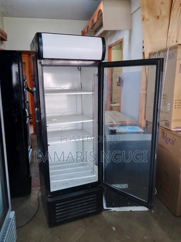 Black Display Fridge - thumbnail 3