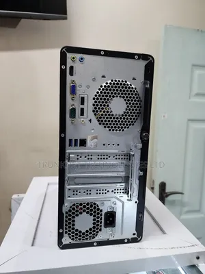 Desktop Computer HP 16GB AMD Ryzen 7 SSD 256GB