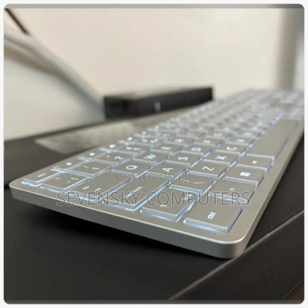 Hp 970 Programmable Wireless RGB Keyboard