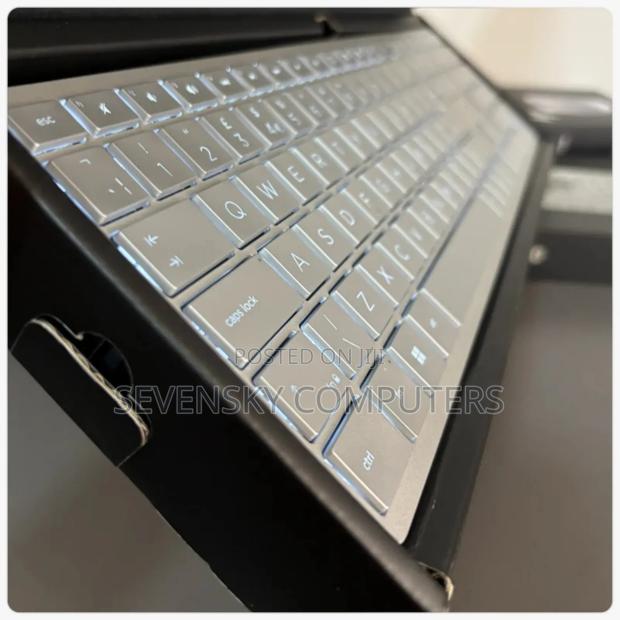 Hp 970 Programmable Wireless RGB Keyboard - thumbnail 4