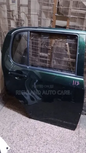 Rear Door Passo Moda Rear Right M700