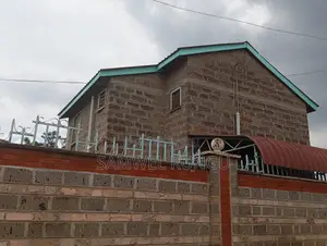 4bdrm Maisonette in Githa Estate, Komarock for sale
