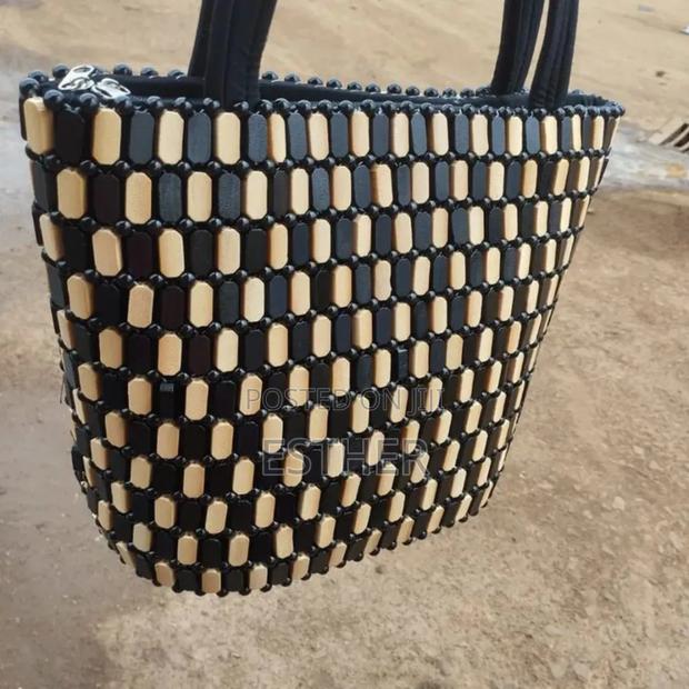 Stylish Beaded Handbags - thumbnail 3