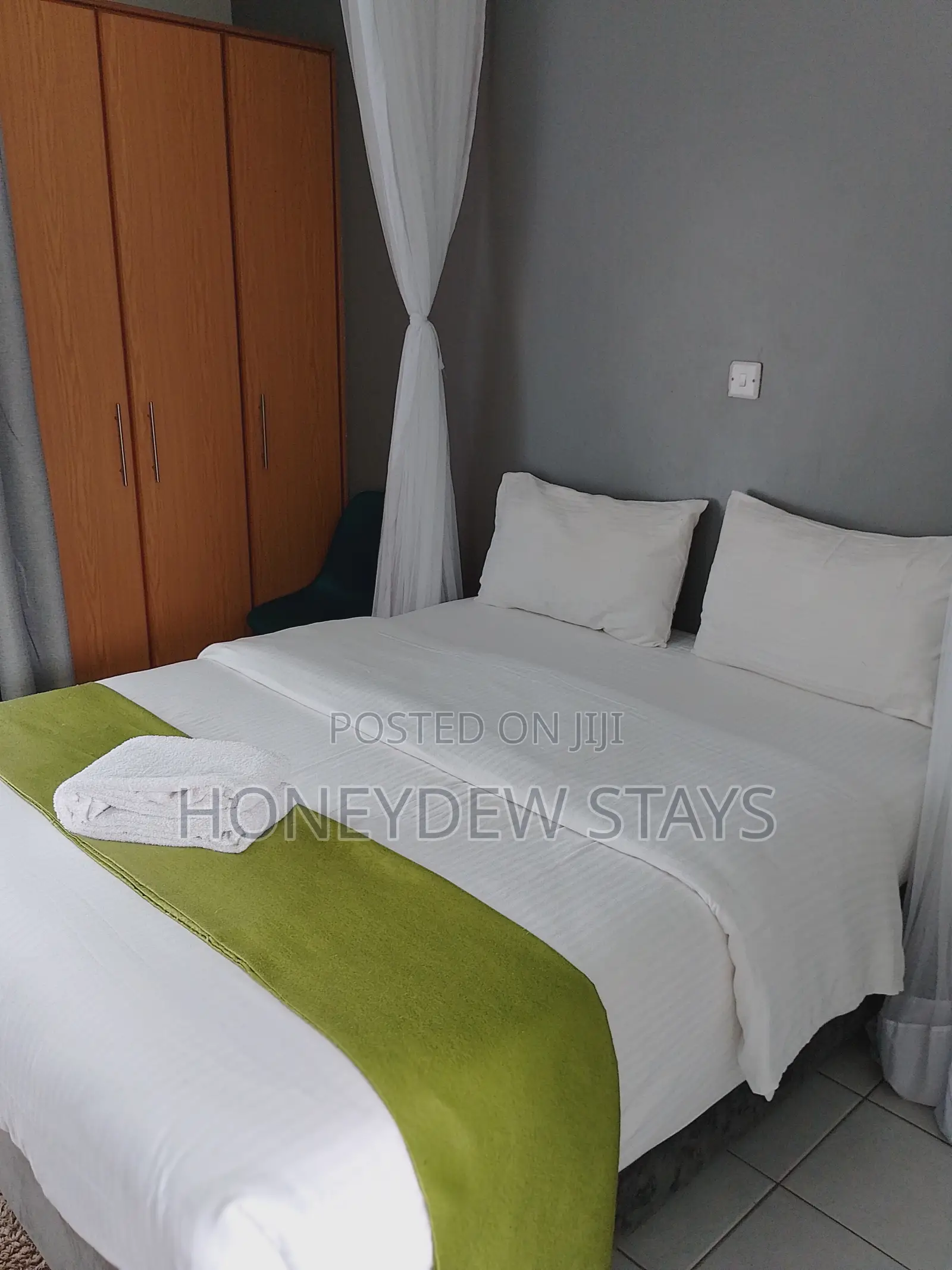 Fully Furnished Studio Apartment at Rio Vista Apartment, Signature Mal