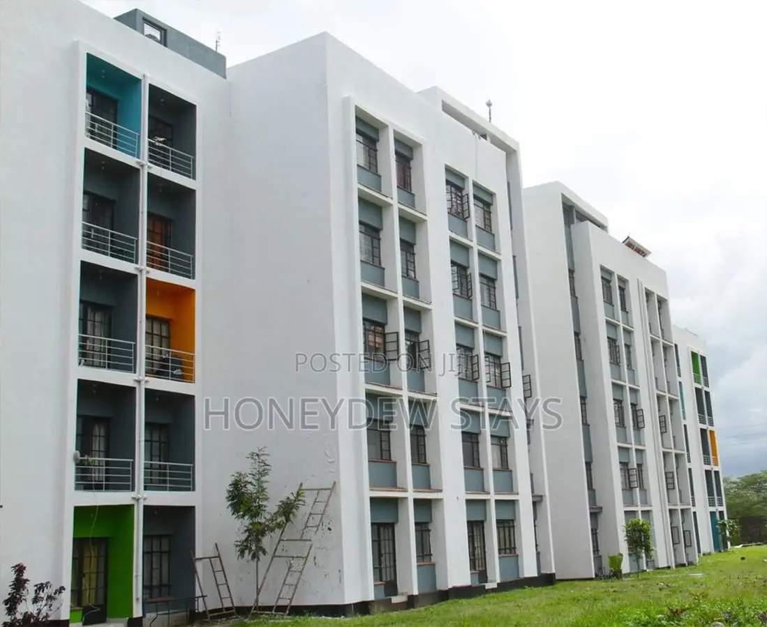 Executive Furnished Studio at Rio Vista Near Signature Mall