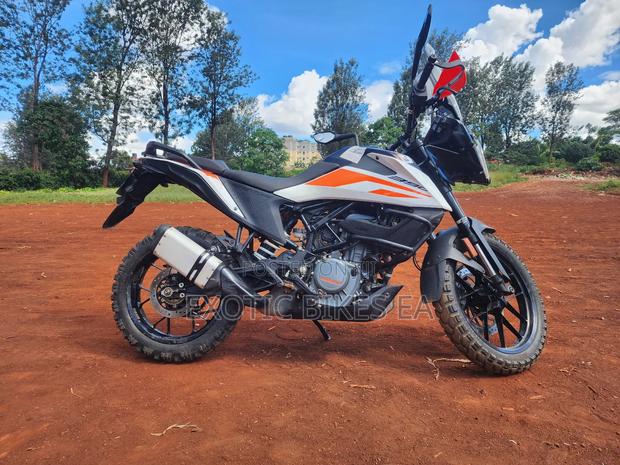 KTM 2020 White - main view