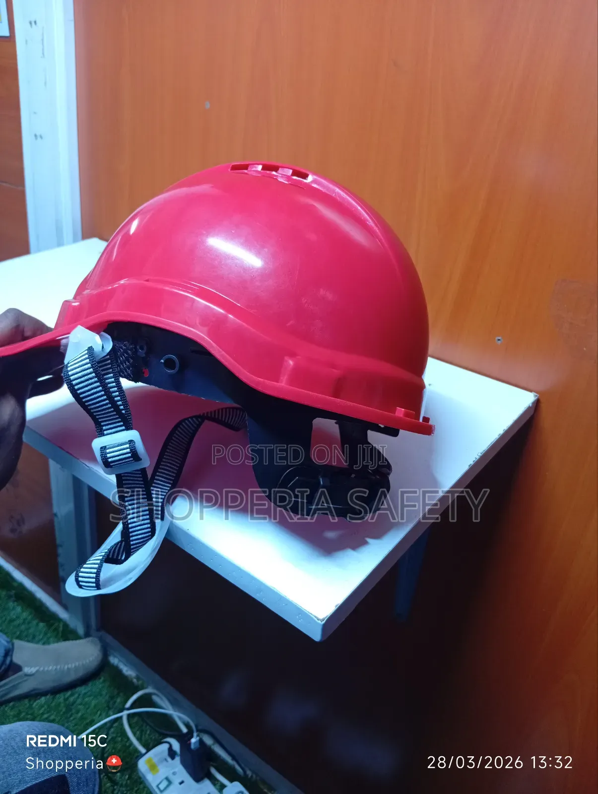 Heavy Duty Helmet