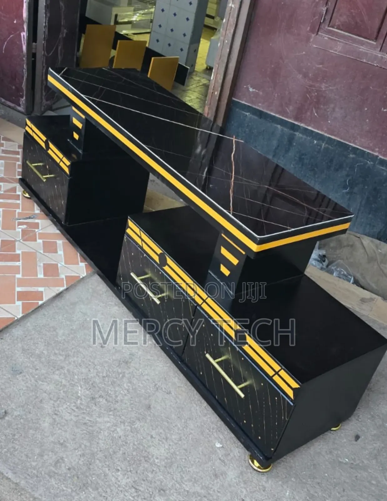 Wooden Tv Stand With Marble and Light